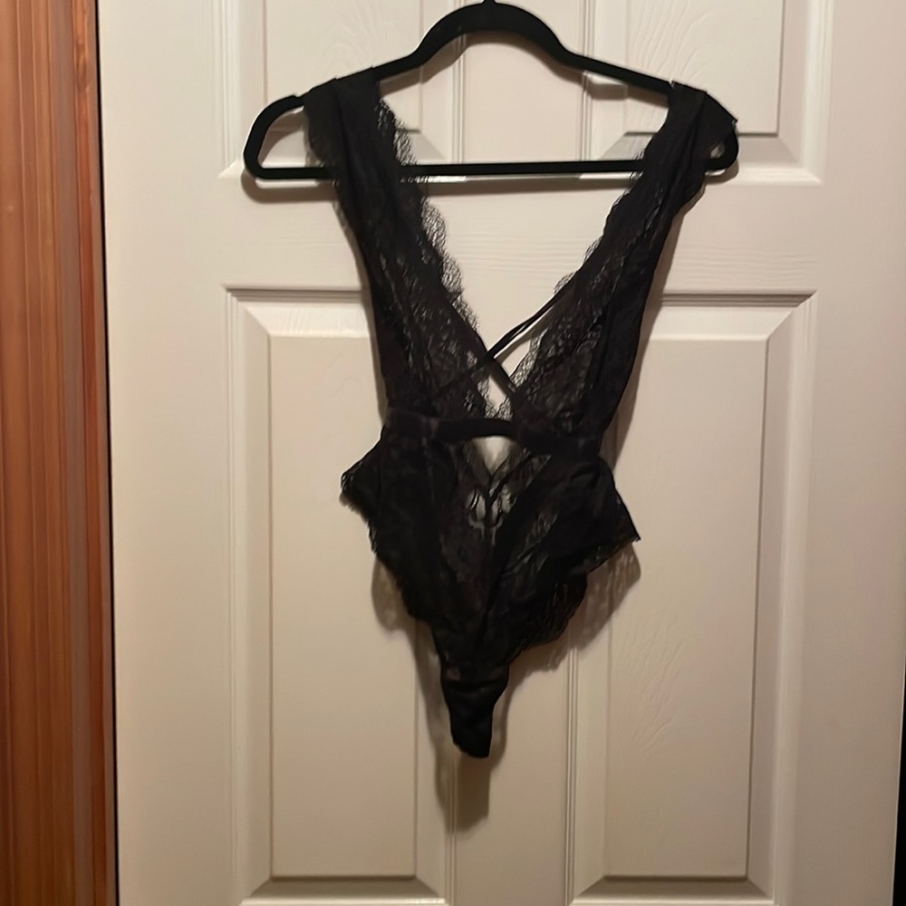 Victoria Secret Lacey sexy nighty, size med